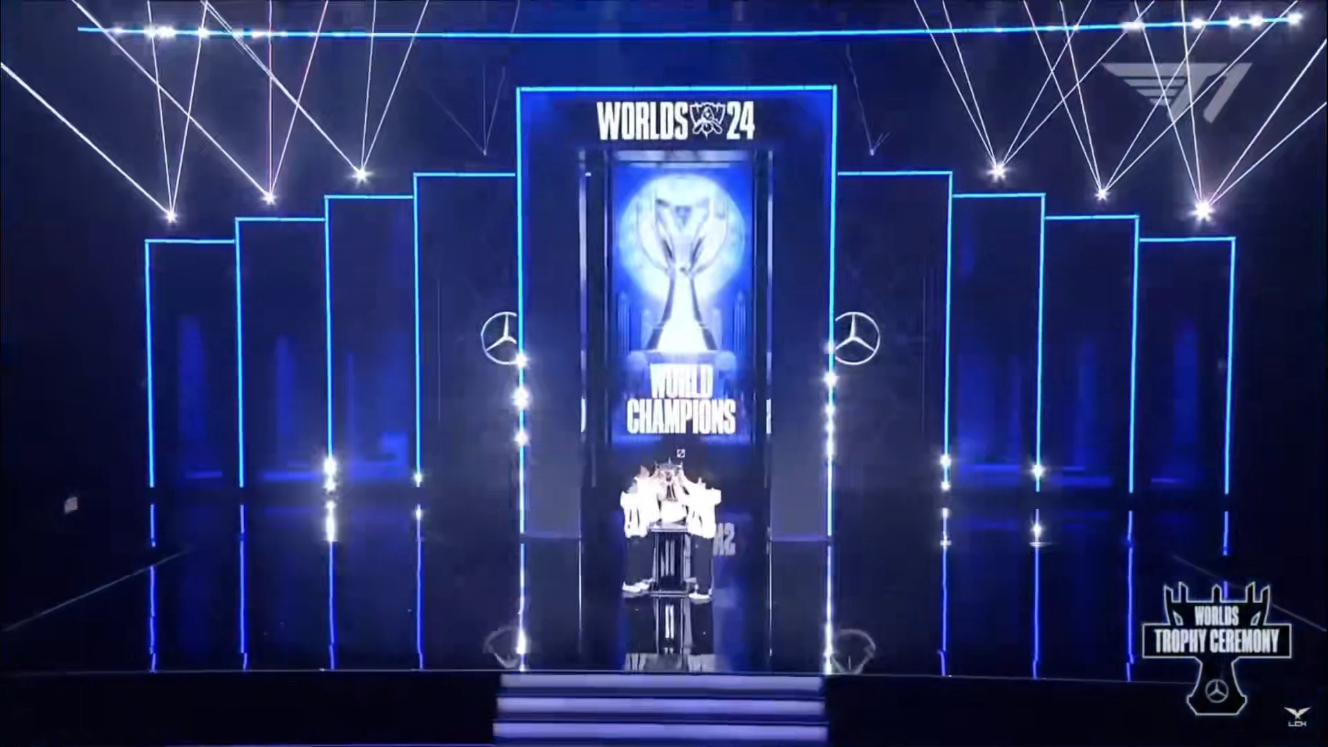 九游会 - Faker迎来七赛季高光表现，巴塞罗那球迷沸腾！